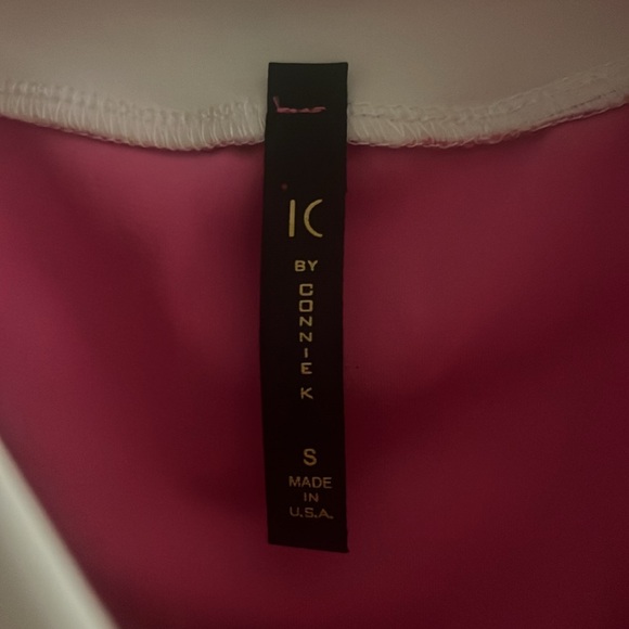 IC Pink and White Fashion Top Small - Picture 2 of 4